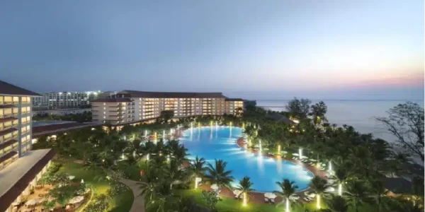 Resort-Vinpearl.jpg